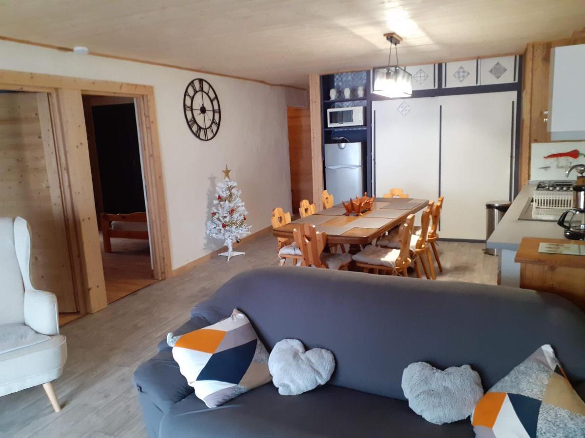 Apartament La Maison Du Rocher Bourg-Saint-Maurice Zewnętrze zdjęcie